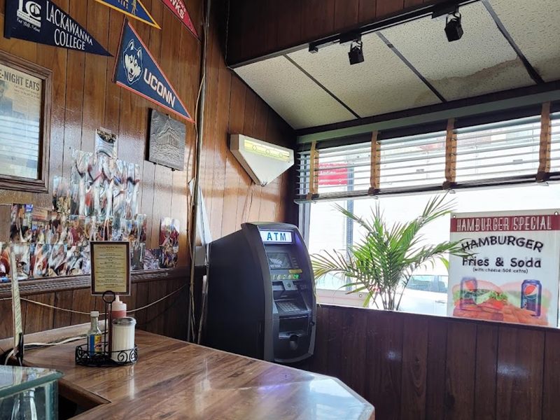 Tina's Place interior